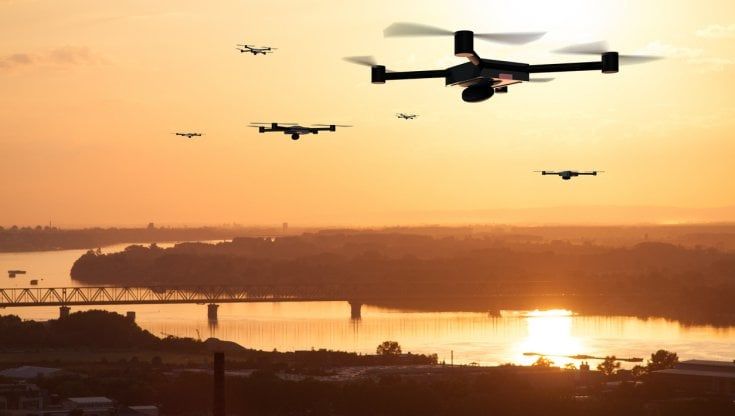 Droni, in arrivo nel Regno Unito la prima autostrada per il trasporto aereo senza conducente