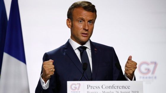 Il G7 di Macron, un successo della diplomazia. Trump? "Non riesco sempre a convincerlo, ma mi ascolta"