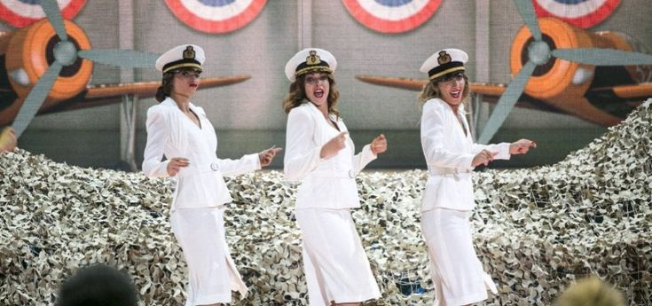 'Dance Dance Dance': la sfida che fa rivivere i video cult della storia del pop