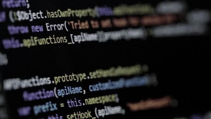 Criminalità informatica, servizi internet sospesi e blackout totali: le minacce ai cittadini