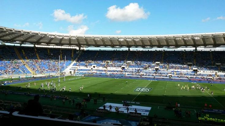 E all'Olimpico si canta<br />'O surdato 'nnammurato