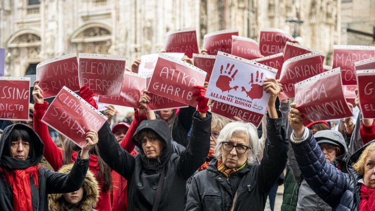 Stalking economico contro le donne: “Oggi la violenza non è solo fisica”