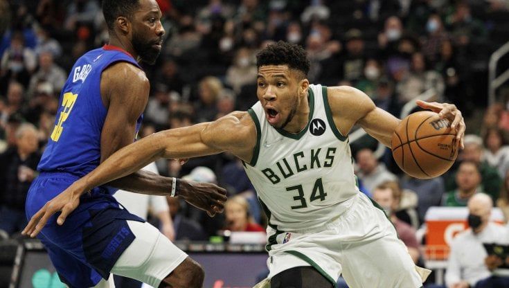 Basket, Nba: a Denver il big match con Milwaukee, per Phoenix quarantesima vittoria