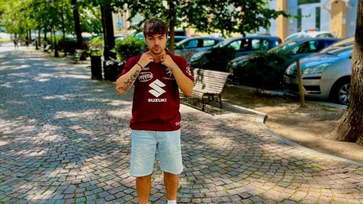 Torino, 19enne trovato incosciente in strada: muore in ospedale