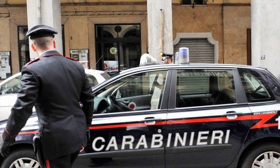 Furti e ricettazione, 17 arresti<br />nella banda 9 rom e un nobile