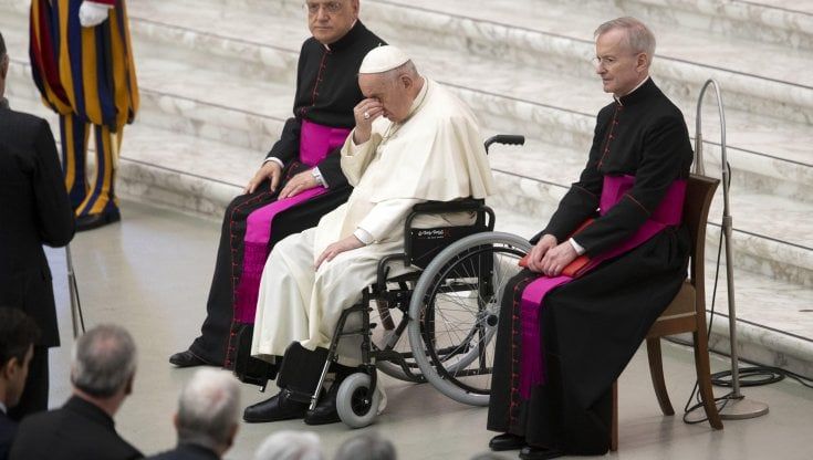Aborto, papa Francesco ringrazia Pro Life in difesa dell'obiezione di coscienza. "Vita sacra e inviolabile"