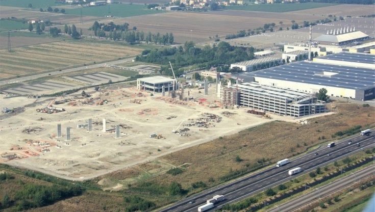 Nel mall a Baganzola non più di 2.271 persone: lo rileva un parere dell'Ausl di Parma 