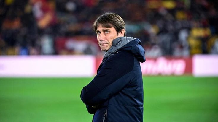 Napoli, Antonio Conte ha vinto il premio di miglior allenatore della serie A nel mese di gennaio