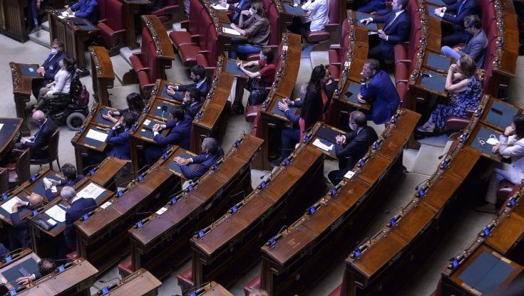 Dal catasto ai dati per combattere l'evasione fiscale: via libera della Camera alla delega per riformare il Fisco