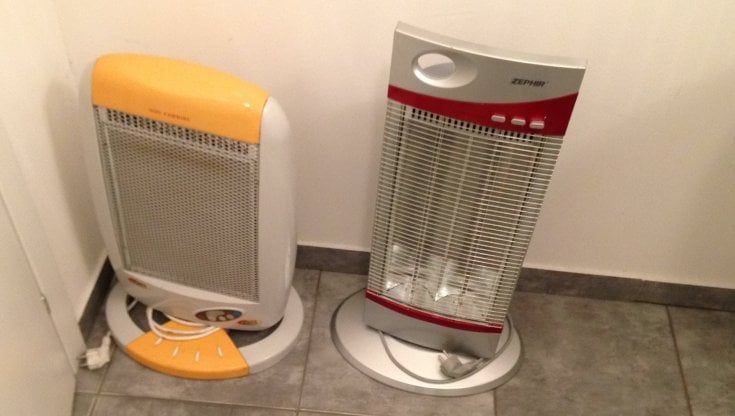 Stufa a pellet batte stufa elettrica, ecco come gli italiani si preparano all'inverno