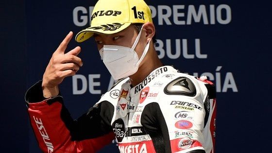 MotoGp: Ancora Suzuki, Tatsuki vince in Moto3 nel nome del Sic
