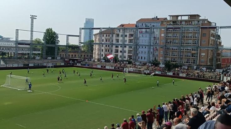 Granata in fermento: il Toro si carica al Filadelfia in vista del derby con la Juventus