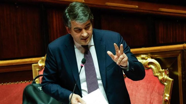 Aiuti su tech e ambiente: l’alternativa di Fitto alla decontribuzione Sud