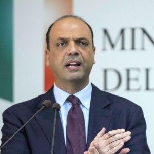 Alfano contro Fi: "Quello per loro un voto inutile"