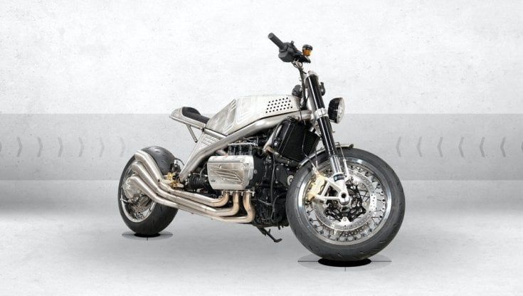 La dragster formato Honda, ecco l'incredibile Louis Moto