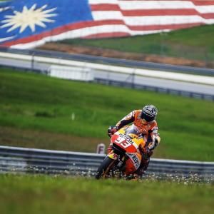 MotoGp, test Sepang: Marquez leader nella seconda giornata, bene Dovizioso. Sesto tempo per Rossi