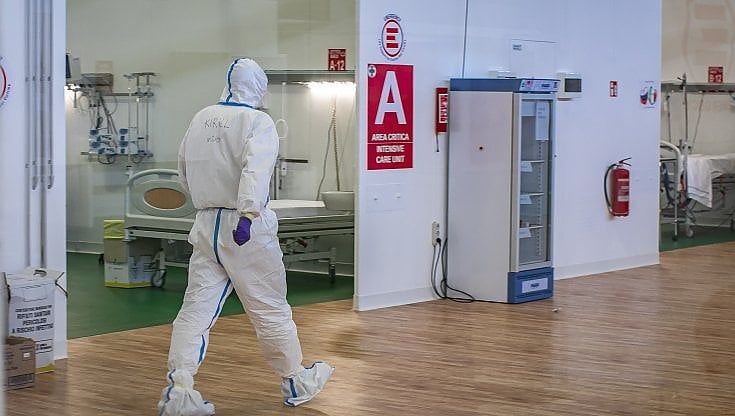 Covid, in Puglia oltre 10mila casi e 10 vittime nelle ultime 24 ore. L'indice di positività sale al 22%