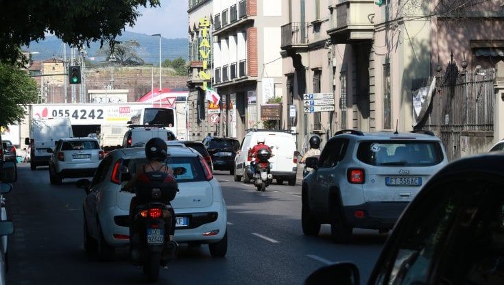 Da via Baracca a lungarno Colombo le venti strade con più incidenti a Firenze