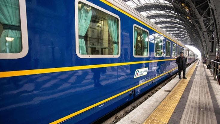Caro voli a Natale, raddoppia il “Sicilia express”. A bordo il vincitore di Amici, chef e sommelier