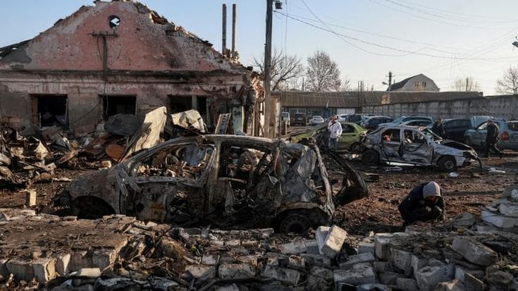 Sfida nei cieli di Romania e Moldova. Fuoco russo su Kiev, lanciati anche i missili Kinzhal