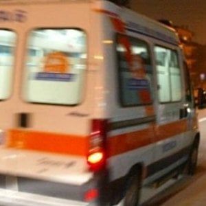 Milano, autobus investe 52enne che attraversa sulle strisce: non è in pericolo di vita