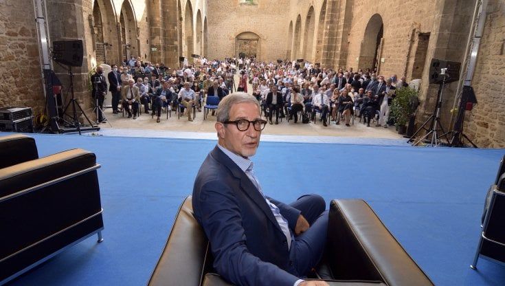 La fuga in avanti di Musumeci: "Sì, mi ricandido" 