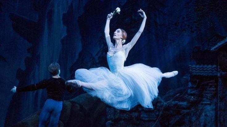 Il fascino di Giselle torna al San Carlo