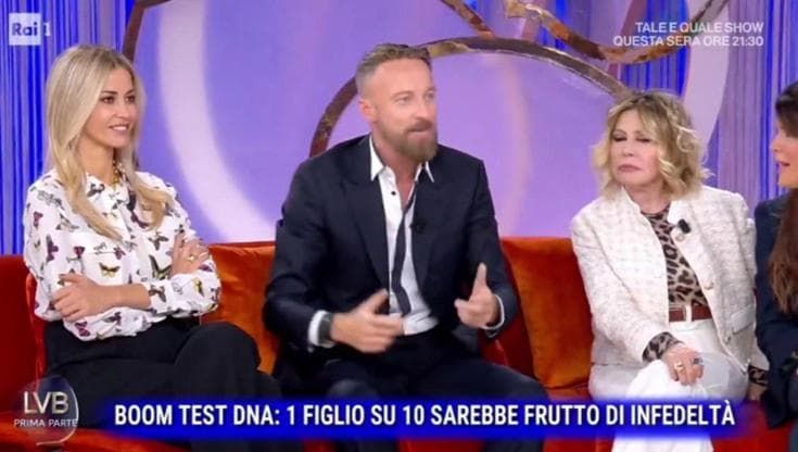 Facchinetti e la sparata sessista: "A padel l'uomo pensa a giocare, la donna a trovare..."