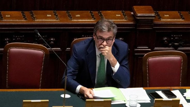 Tasse, tutto il peso dell’Irpef su un terzo dei contribuenti. “Nove milioni pagano zero”