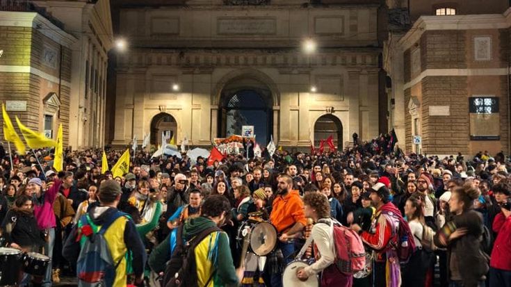 “Cancellate la legge paura” . Migliaia in marcia contro il ddl sicurezza