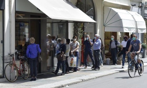 Commercio, nel decreto Agosto aiuti ai negozi del centro. Parma non c'è