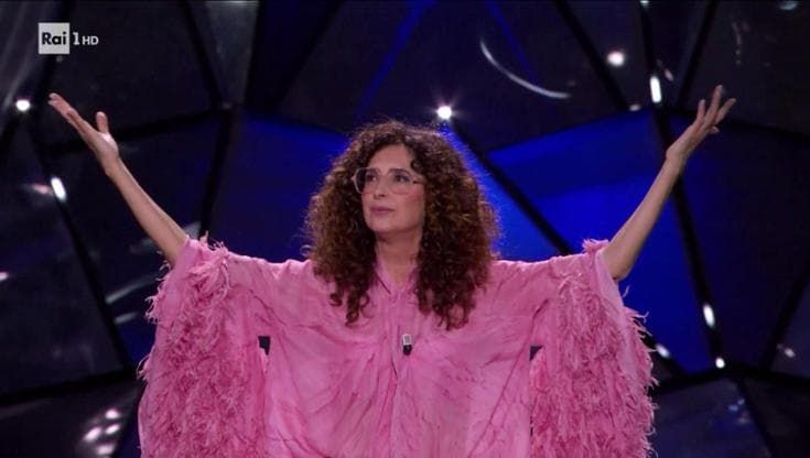 Teresa Mannino e l'elogio delle formiche tagliafoglie: "Al potere 'su' preferisco il potere 'di'"