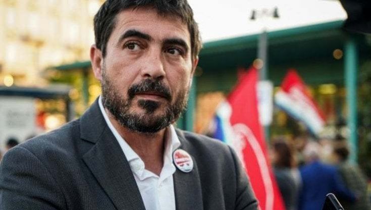 "Una legge per introdurre la patrimoniale": parte la raccolta firme della sinistra (anche con lo Spid)