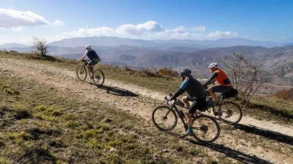 Musica, teatro e storie per bambini. Pedalando lungo le strade della transumanza