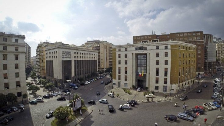 Manifestazione per la pace proposta da De Luca, partiti e comitati divisi: "Iniziativa non credibile, sia chiaro sulla Russia"