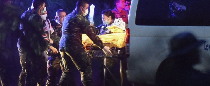 Thailandia, i baby calciatori e l'allenatore sono tutti liberi