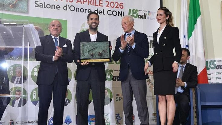 Fabregas: “In futuro vorrei allenare l’Italia, ma in questo momento potrebbe essere noioso”