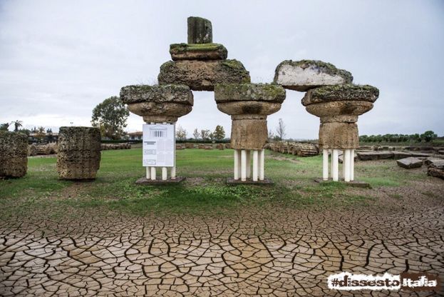 Dissesto Italia, le foto del Paese che frana