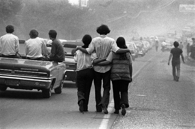 Quel concerto che cambi&ograve; la storia: gli scatti inediti di Woodstock