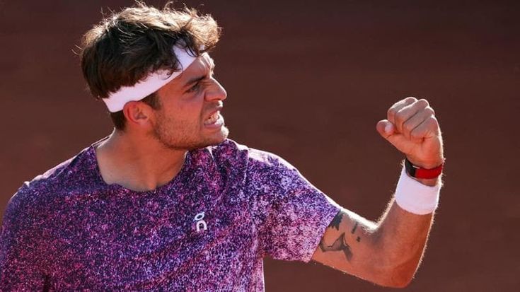 Roland Garros: Arnaldi, Berrettini e Cobolli al terzo turno. Eliminato Darderi