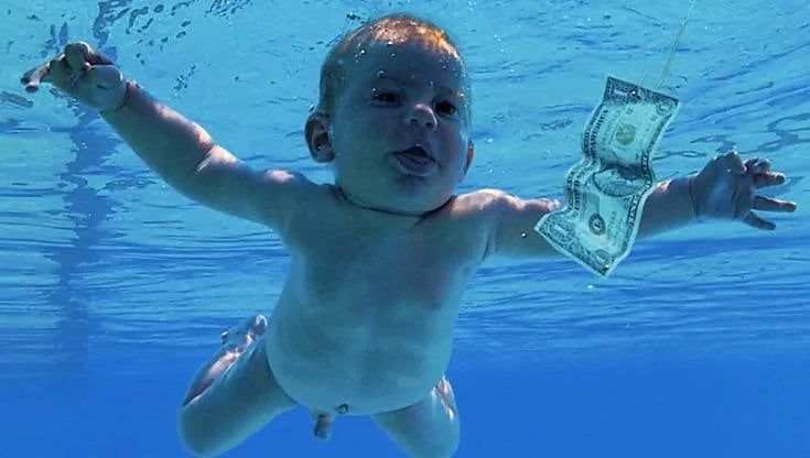 Nirvana, l'ex bambino di 'Nevermind' fa causa alla band per pornografia