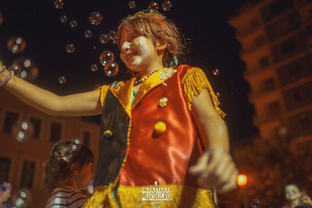 Il mondo è dei bambini: i mille colori del Festival Murguero