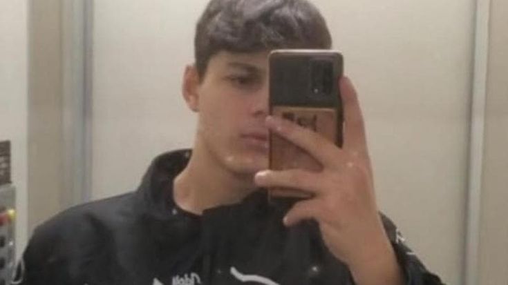 Moto contro bus turistico a Vico Equense: Jacopo Coda muore a 19 anni dopo tre giorni di agonia