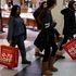 Natale in vista: tra regali e cibo, un conto da 541 euro per le famiglie italiane