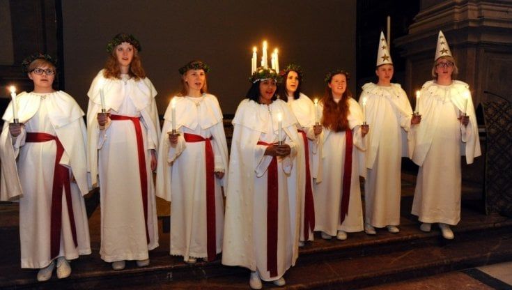 Santa Lucia, il 13 dicembre la luce vince sulle tenebre. Ecco dove e come si festeggia