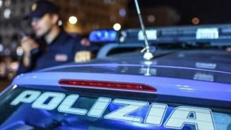 Bari, serenata per la futura sposa con un gruppo neomelodico: arriva la polizia