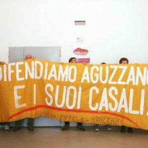 Roma, stop allo sfratto di Casale Alba Due
