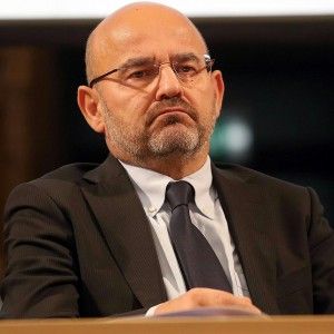 L'allarme di Lusenti: "Cos&igrave; chiudono le Regioni, in sanit&agrave; gi&agrave; tagliato tanto"