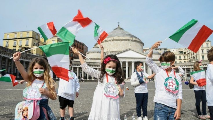 Napoli tragica più forte del Covid. Ora può rinascere, ma non deve isolarsi