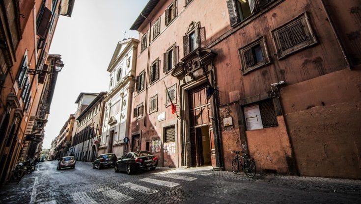 L'appello al ministro Sangiuliano: "Salviamo Via Giulia, un dovere verso la bellezza" 